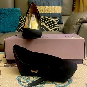 Jennifer Lopez Black suede high heels dress shoes size 6 1/2 Med
